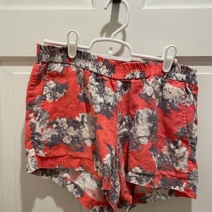 Orange linen printed shorts by Kut from the Lloyd